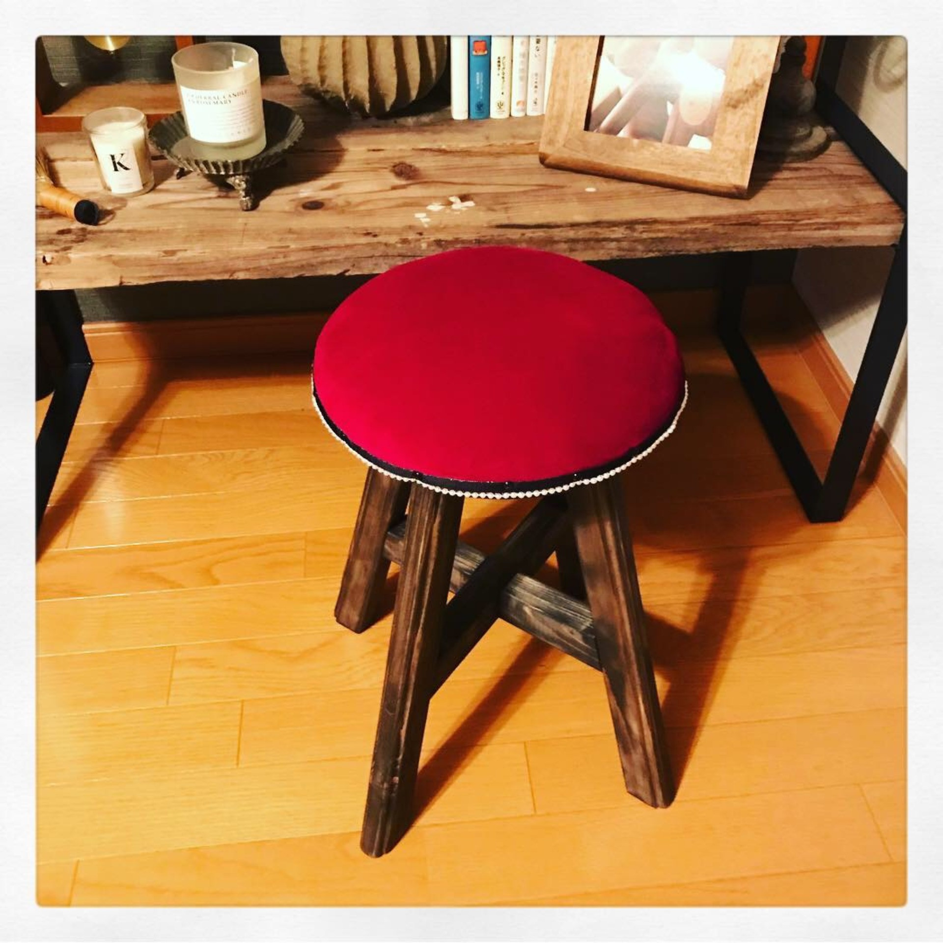 オーダーメイドで製作の椅子を販売するtukuru Woodwork fujimotoをご利用ください